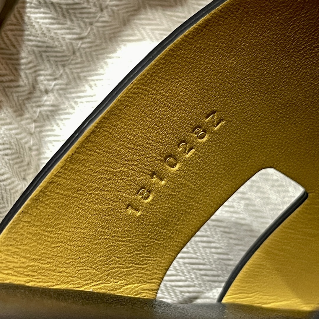 JJ290175943065_content_8.jpg