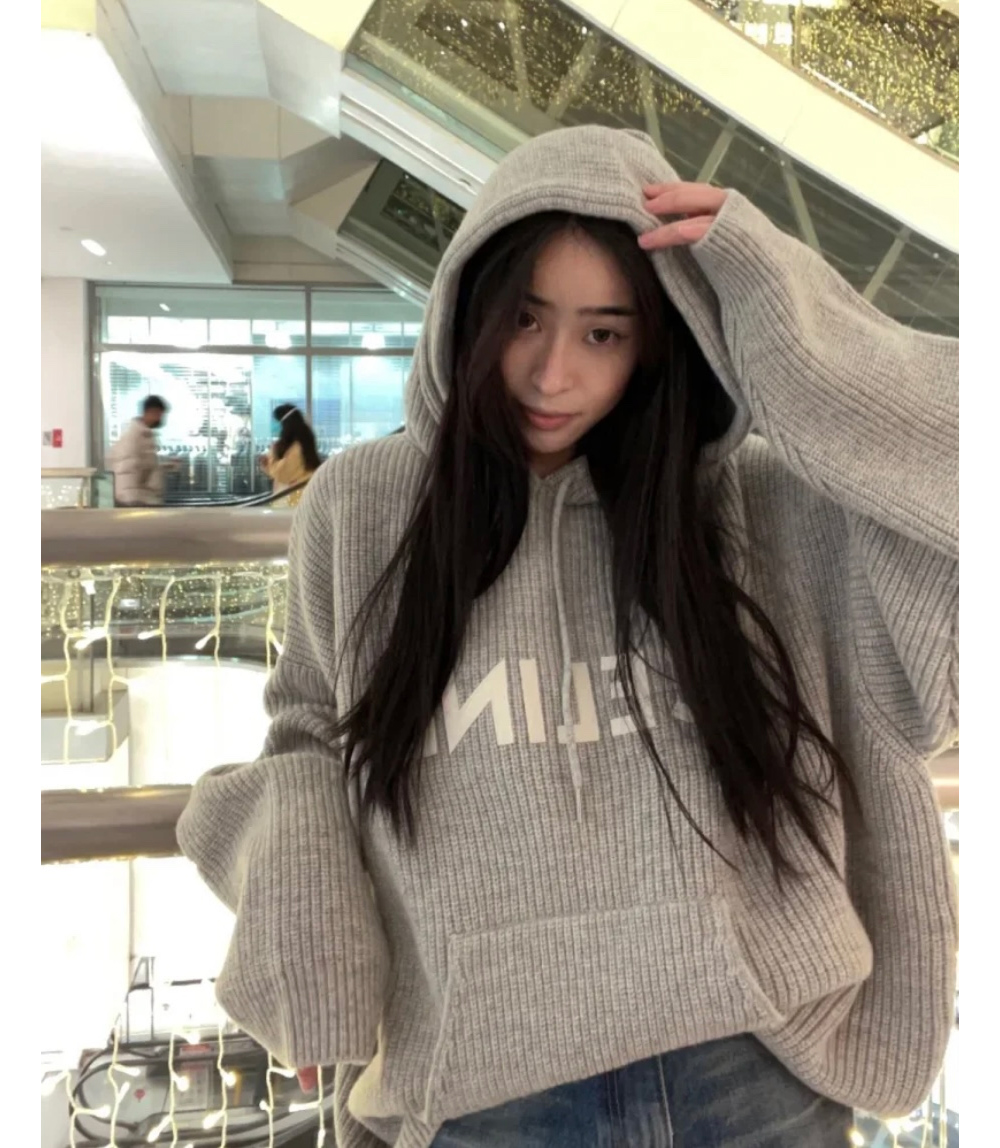 긴팔 티셔츠 모델 착용 이미지-S21L2