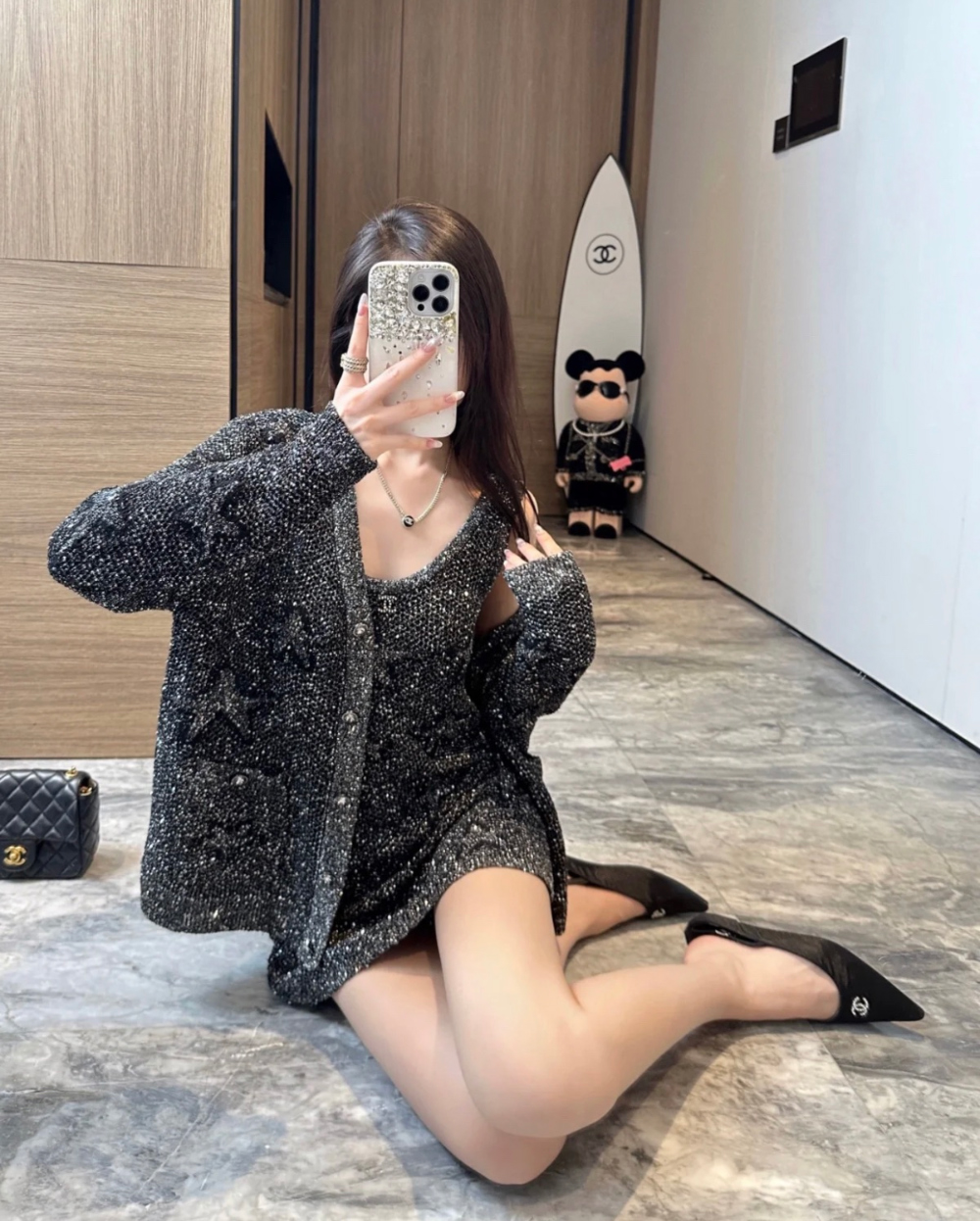 민소매 모델 착용 이미지-S87L8