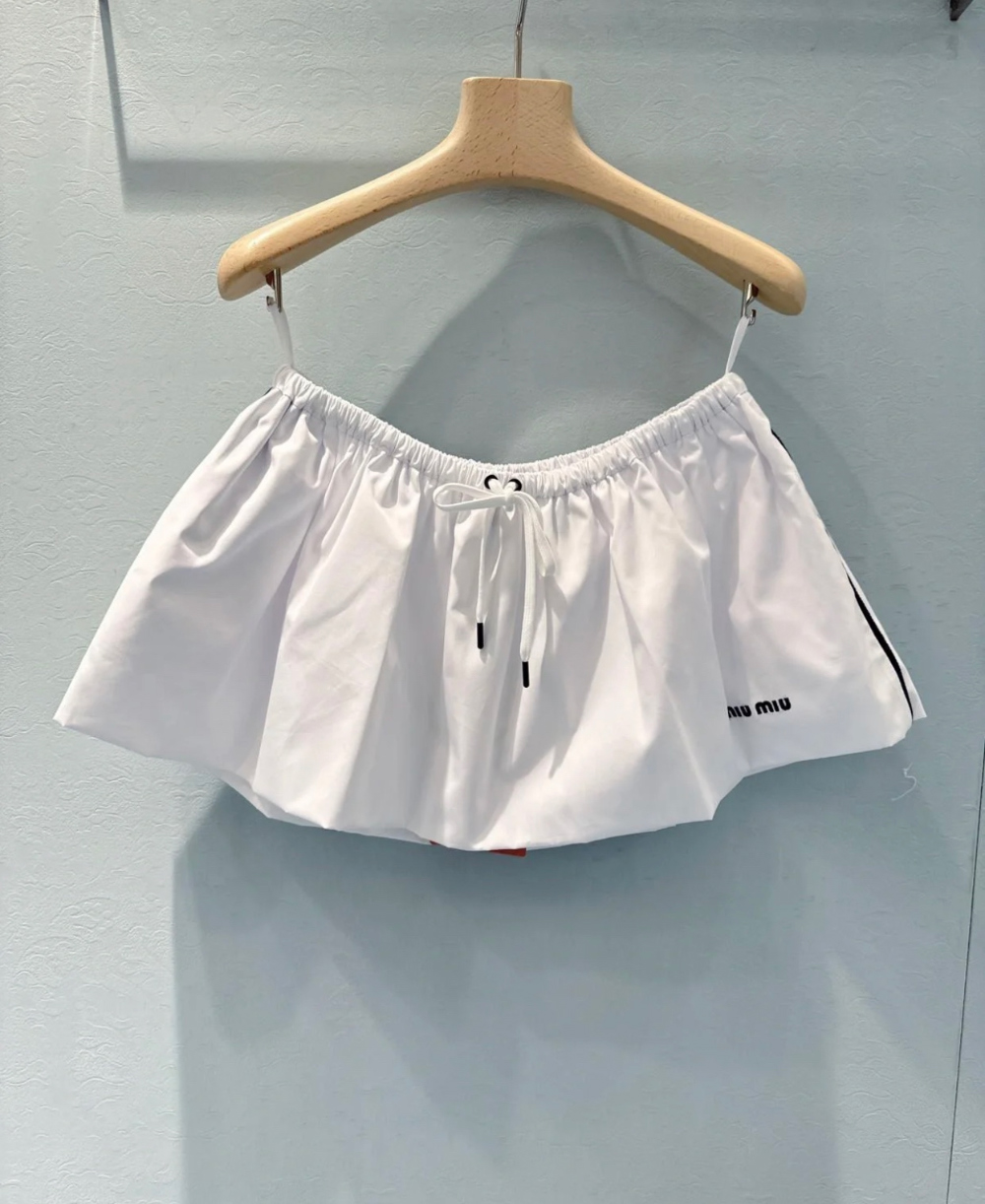 반바지 화이트 색상 이미지-S124L8