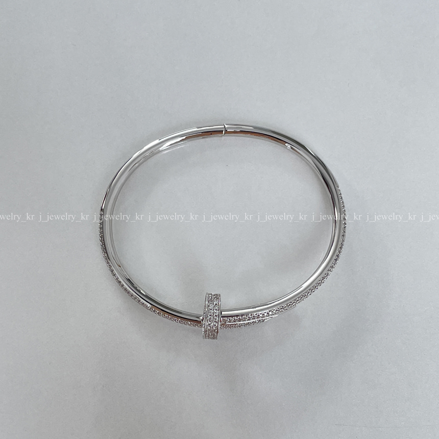JJ337502974402_content_4.jpg