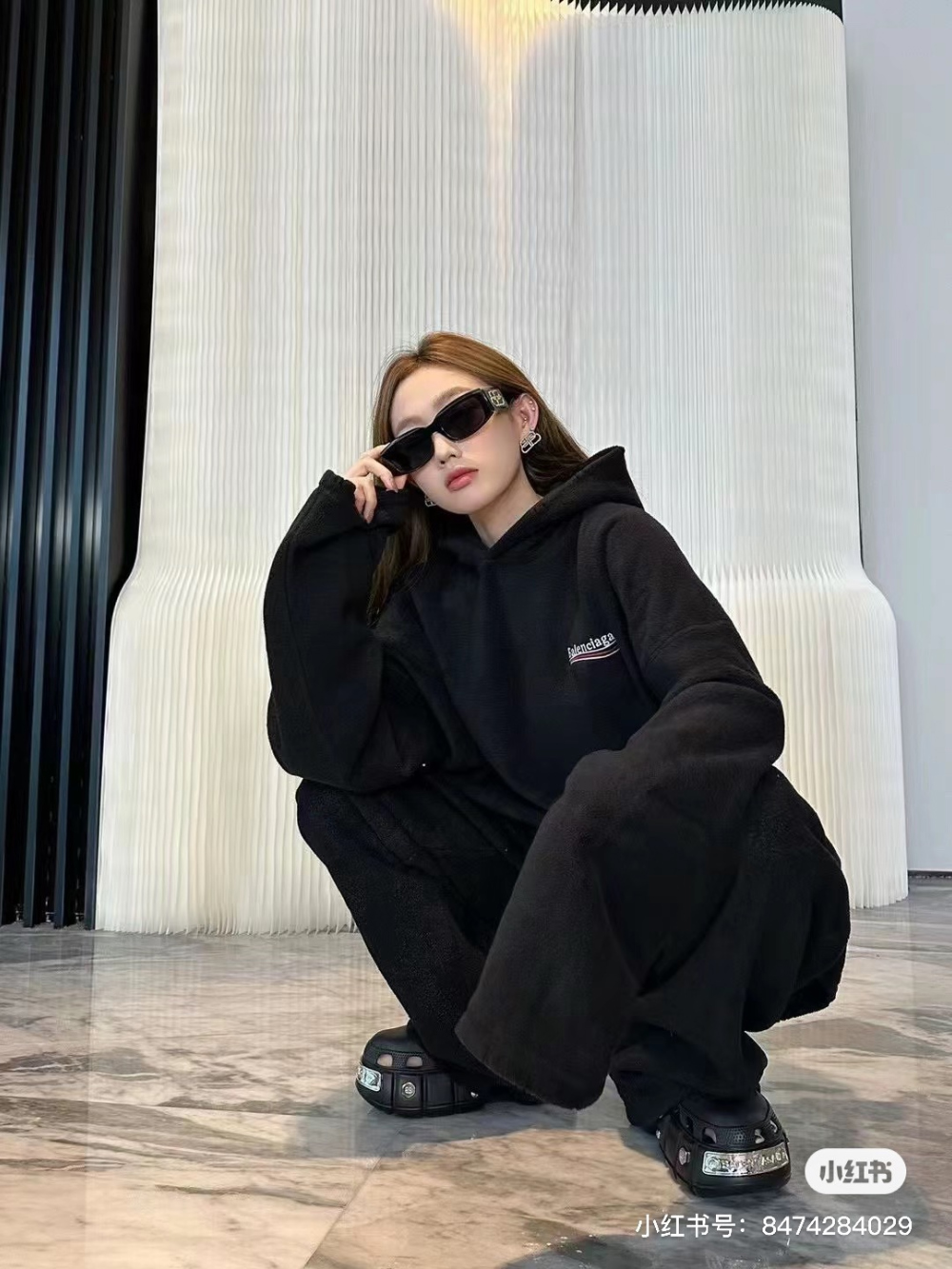 패딩 모델 착용 이미지-S312L7