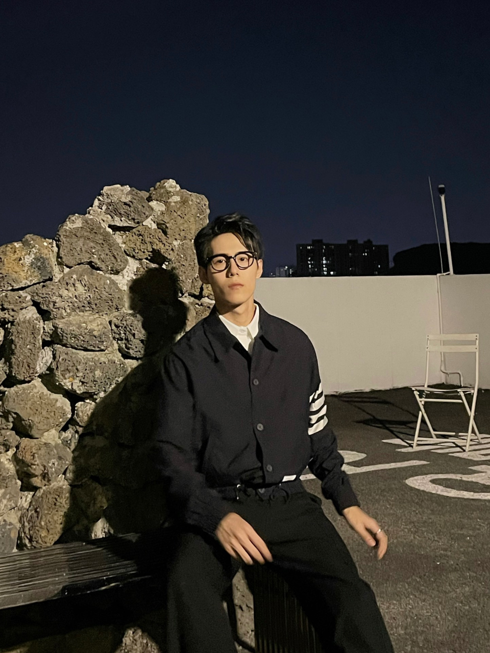 반팔 티셔츠 모델 착용 이미지-S54L11