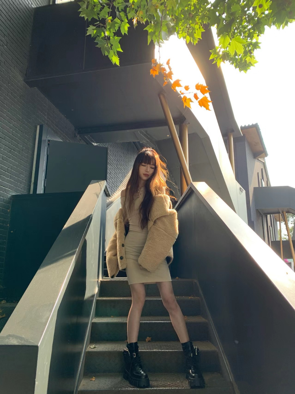 신발 모델 착용 이미지-S111L10