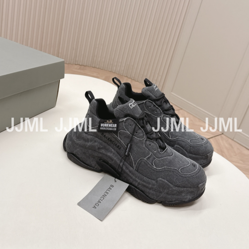 발렌시아가 블랙 캔버스 트리플 S 스니커즈