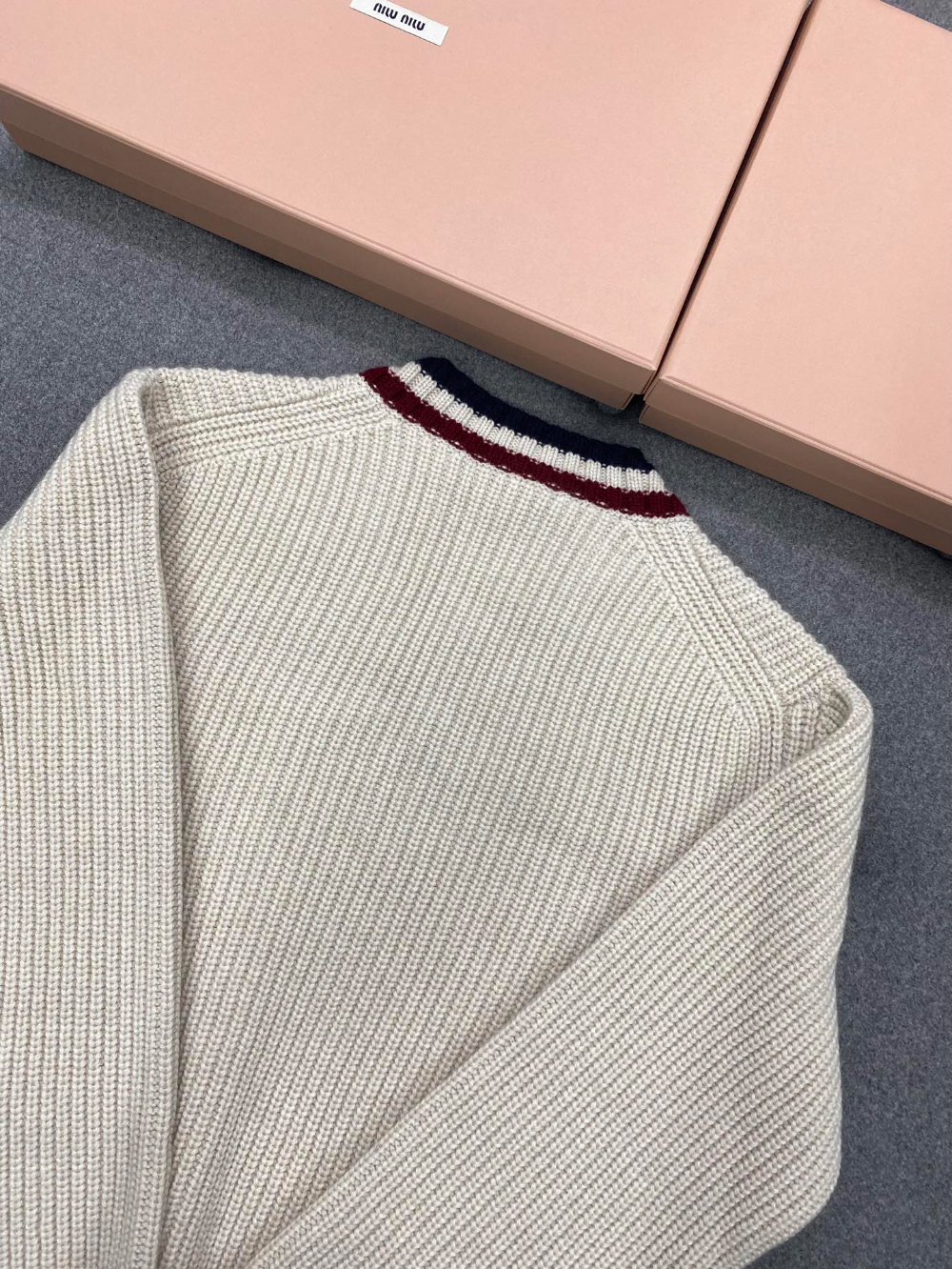 긴팔 티셔츠 상품상세 이미지-S63L15