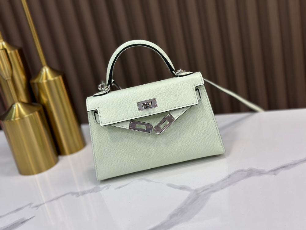 가방 브라운 색상 이미지-S88L3